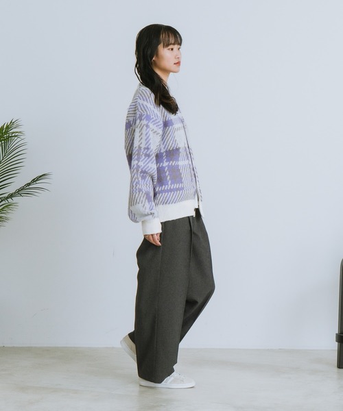 BEVERLY HILLS POLO CLUB(ビバリーヒルズポロクラブ)の「【BEVERLY HILLS POLO CLUB/ビバリーヒルズポロクラブ】ワンポイント刺繍 モヘアタッチ ニットカーディガン(カーディガン/ボレロ・レディース・アイボリー/ブルー/ピンク/グレー/ブラウン/ダークブラウン・MEDIUM)」の11枚目の写真