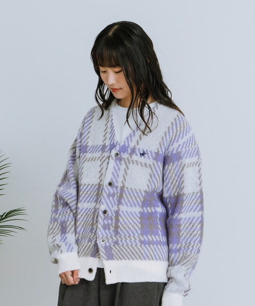 BEVERLY HILLS POLO CLUB(ビバリーヒルズポロクラブ)の「【BEVERLY HILLS POLO CLUB/ビバリーヒルズポロクラブ】ワンポイント刺繍 モヘアタッチ ニットカーディガン(カーディガン/ボレロ・レディース・アイボリー/ブルー/ピンク/グレー/ブラウン/ダークブラウン・MEDIUM)」の13枚目の写真