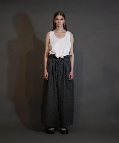 my beautiful landlet（マイビューティフルランドレット）の「【my beautiful landlet】 BISHU WOOL WIDE PANTS（その他パンツ・メンズ・グレー/チャコールグレー/ブラック・0/1）」の4枚目の写真