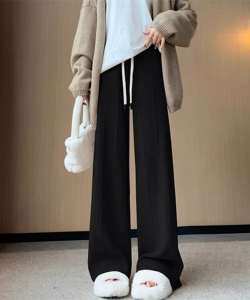 L LABEL(エルラベル)の「ラインデザインニットパンツ(その他パンツ・レディース・ベージュ/ホワイト/ブラック・FREE)」の2枚目の写真