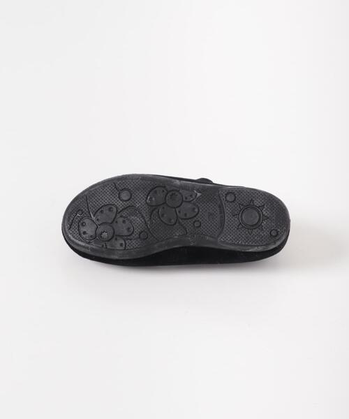 Cienta（シエンタ）の「Cienta　ベロアストラップシューズ(KIDS)（スニーカー・キッズ・ブラック/グレー・19/16/17/18/20）」の6枚目の写真