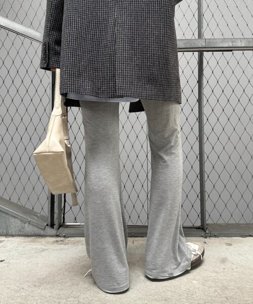 WILLOW(ウィロー)の「【willow】ストレッチフレアレギンスパンツ(その他パンツ・レディース・ブラック/グレー・ONE SIZE)」の17枚目の写真