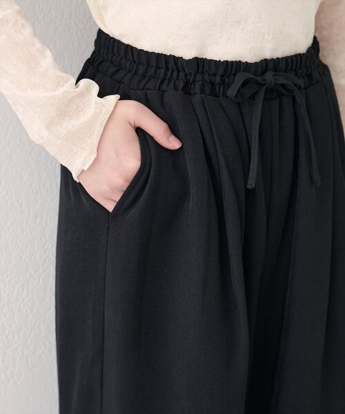 natural couture(ナチュラルクチュール)の「イージーウエストワイドパンツ(その他パンツ・レディース・ブラウン/その他1/ブラック・LARGE/MEDIUM)」の14枚目の写真