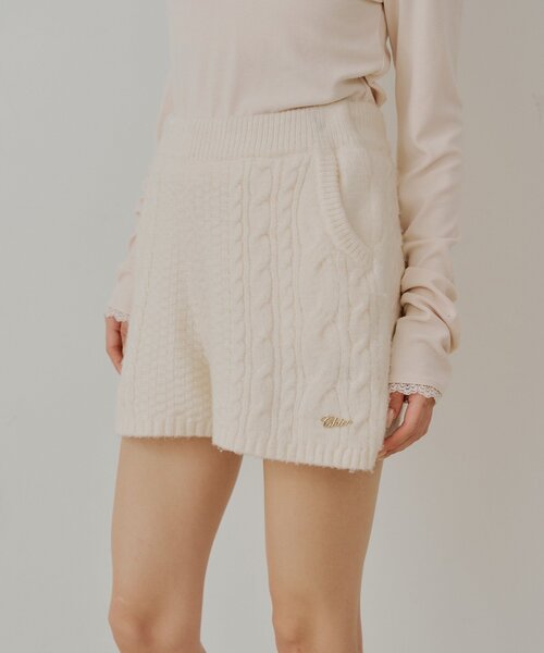 Chico（チコ）の「【セットアップ対応】ケーブルショートニットパンツ（その他パンツ・レディース・ブラウン/グレー/アイボリー/ベージュ・FREE）」の5枚目の写真
