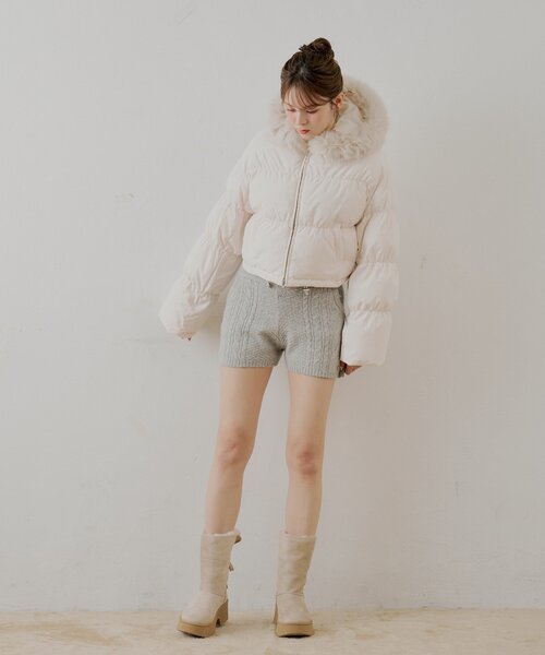 Chico（チコ）の「【セットアップ対応】ケーブルショートニットパンツ（その他パンツ・レディース・ブラウン/グレー/アイボリー/ベージュ・FREE）」の13枚目の写真