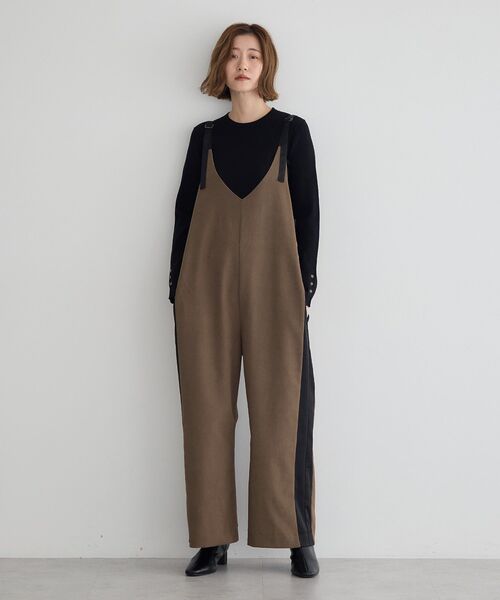 YECCA VECCA（イェッカヴェッカ）の「袖釦クルーネックリブニット（ニット/セーター・レディース・ベージュ/オレンジ/オフホワイト/ブラック/ライトブルー・FREE）」の19枚目の写真