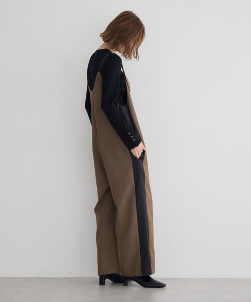 YECCA VECCA（イェッカヴェッカ）の「袖釦クルーネックリブニット（ニット/セーター・レディース・ベージュ/オレンジ/オフホワイト/ブラック/ライトブルー・FREE）」の22枚目の写真