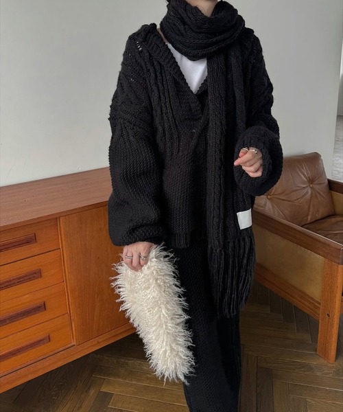 coarse knit cable fringe muffler（マフラー）｜WILLFULLY（ウィル