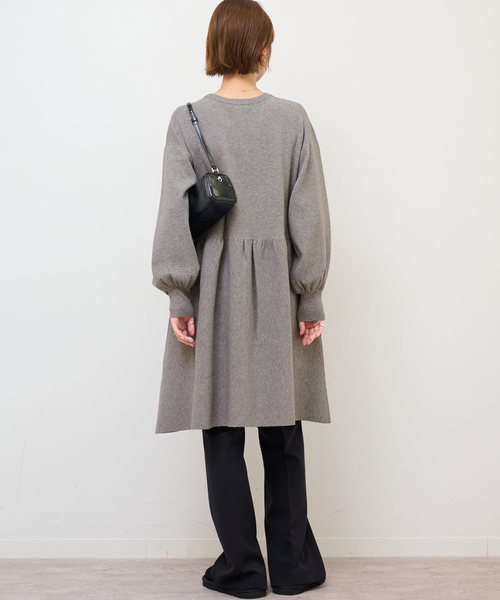 JOURNAL STANDARD relume(ジャーナルスタンダード レリューム)の「《WEB限定》ウォッシャブルペプラムチュニック(チュニック・レディース・チャコールグレー/ブラック・FREE)」の10枚目の写真