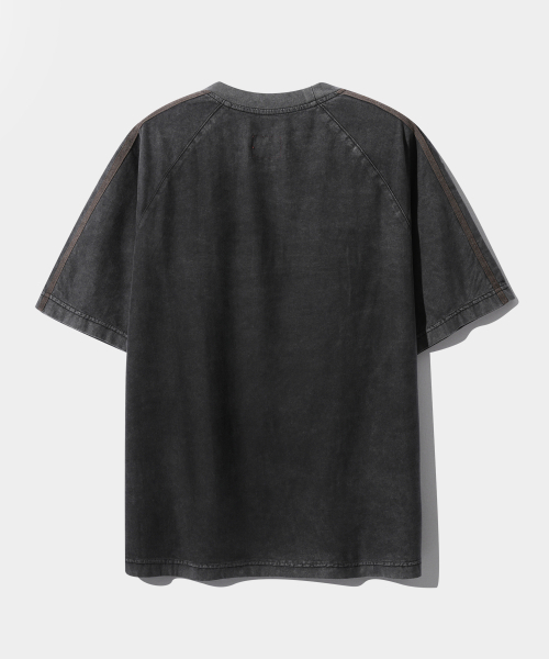 DIMITRI BLACK(ディミトリブラック)の「VLAD TYPE-Aトラックアートワーク半袖Tシャツ_ピグメントチャコール(Tシャツ/カットソー・レディース・その他・MEDIUM/LARGE/X-LARGE)」の3枚目の写真