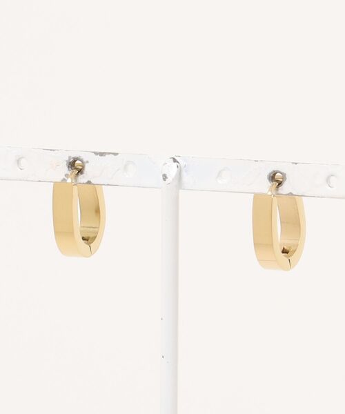 Os accessory(オズアクセサリー)の「Os -オズ- 【金属アレルギー対応】 シェルスリムピアス(ピアス(両耳用)・レディース・シルバー/ゴールド・ONE SIZE)」の3枚目の写真