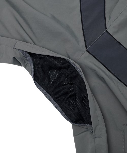 MUSINSA STANDARD（ムシンサスタンダード）の「ARMYIPFUトラックジャケット[グレー]（ナイロンジャケット・メンズ・その他・MEDIUM/LARGE/X-LARGE/XX-LARGE）」の10枚目の写真