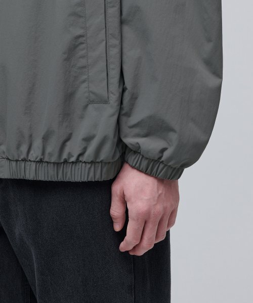 MUSINSA STANDARD（ムシンサスタンダード）の「ARMYIPFUトラックジャケット[グレー]（ナイロンジャケット・メンズ・その他・MEDIUM/LARGE/X-LARGE/XX-LARGE）」の12枚目の写真
