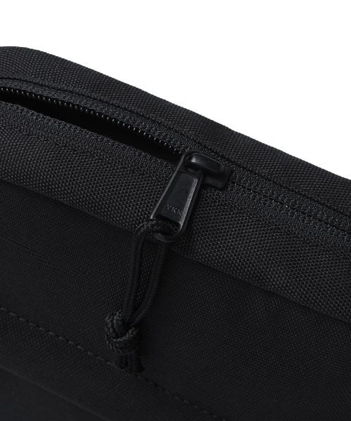 MUSINSA STANDARD（ムシンサスタンダード）の「コーデュラミニクロスバッグ[ブラック]（メッセンジャーバッグ・レディース・その他・FREE）」の4枚目の写真