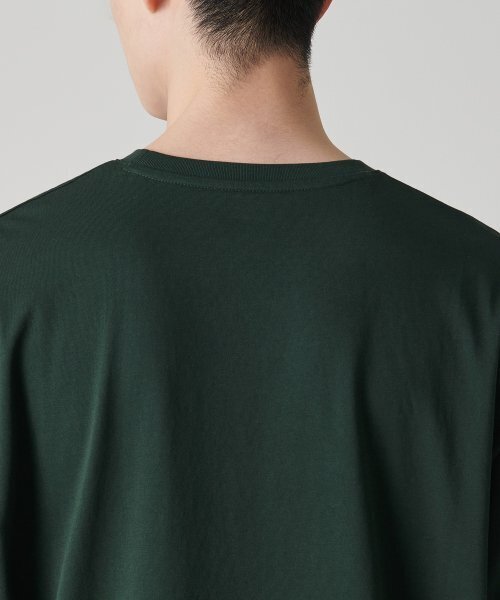 MUSINSA STANDARD（ムシンサスタンダード）の「[クールタンダード] リラックスフィットクルーネックTシャツ [ディープグリーン]（Tシャツ/カットソー・メンズ・その他・LARGE/X-LARGE/XX-LARGE/XXX-LARGE/SMALL/MEDIUM）」の4枚目の写真