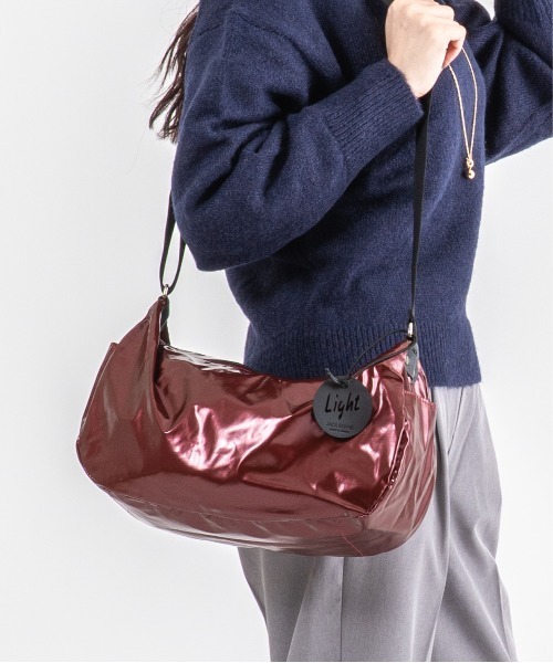 Jack Gomme（ジャックゴム）の「【JACK GOMME】メッセンジャー　ショルダーバッグ LIRIS（ショルダーバッグ・レディース・アイボリー/ブラック/シルバー/インディゴブルー/モカ/ワインレッド/オリーブ/ライトブルーグレー・FREE）」の7枚目の写真