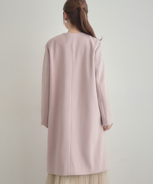 couture brooch（クチュールブローチ）の「【通勤/ビジューブローチ付き】ノーカラー ロングコート（ノーカラーコート・レディース・ライトベージュ/ピンク/ネイビー・36/38/40/42）」の19枚目の写真