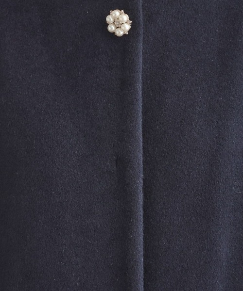 couture brooch（クチュールブローチ）の「【通勤/ビジューブローチ付き】ノーカラー ロングコート（ノーカラーコート・レディース・ライトベージュ/ピンク/ネイビー・36/38/40/42）」の16枚目の写真