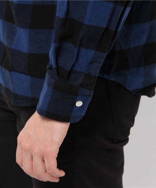 FREDY&GLOSTER（フレディアンドグロスター）の「シャギーチェック丸襟シャツ（シャツ/ブラウス・メンズ・レッド系その他/ブルー系その他/ネイビー・L/S/M/XL）」の7枚目の写真