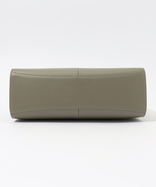 CAFUNE（カフネ）の「■CAFUNE  MEDIUM STANCE バッグ（ハンドバッグ・レディース・アッシュブラウン/セージグリーン/ブラック・FREE）」の8枚目の写真