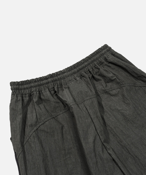 VASTIC(バスティック)の「サイドジップリングクルハーフパンツ_チャコール(その他パンツ・メンズ・その他・LARGE/MEDIUM)」の5枚目の写真
