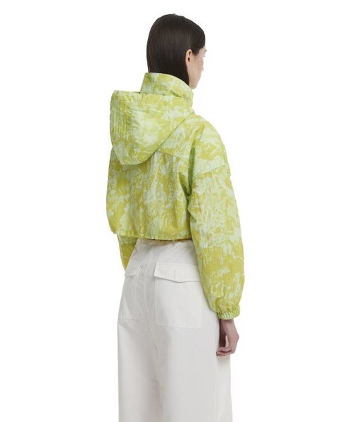 TRUNK PROJECT(トランクプロジェクト)の「Tie-dye Cropped Jacket_Green(ナイロンジャケット・レディース・グリーン・X-SMALL/SMALL)」の2枚目の写真