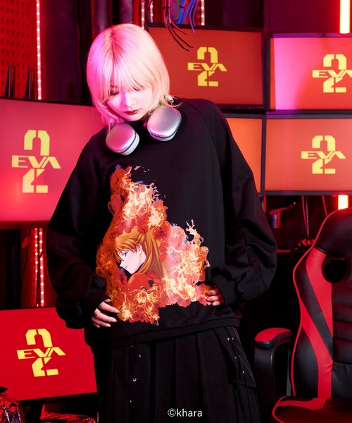 Ellno Loset（エルノロゼット）の「【EVANGELION（エヴァンゲリオン）コラボ】フェイスプリントスウェット（スウェット・メンズ・オフホワイト/ブラック・SMALL/MEDIUM/LARGE）」の20枚目の写真