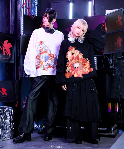 Ellno Loset（エルノロゼット）の「【EVANGELION（エヴァンゲリオン）コラボ】フェイスプリントスウェット（スウェット・メンズ・オフホワイト/ブラック・SMALL/MEDIUM/LARGE）」の11枚目の写真