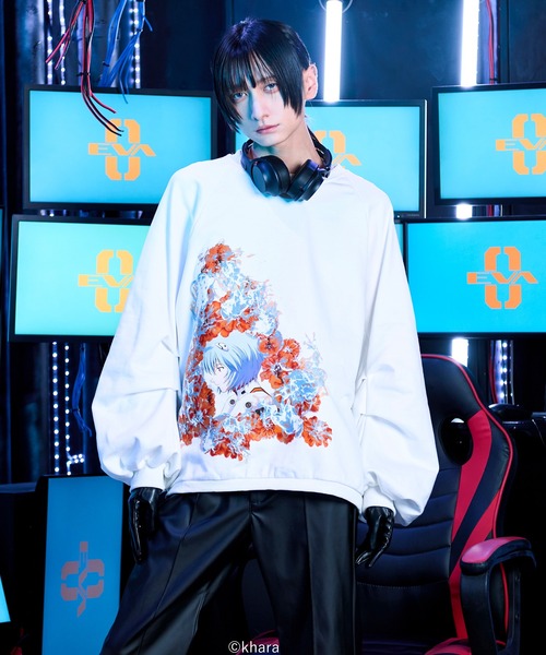 Ellno Loset（エルノロゼット）の「【EVANGELION（エヴァンゲリオン）コラボ】フェイスプリントスウェット（スウェット・メンズ・オフホワイト/ブラック・SMALL/MEDIUM/LARGE）」の14枚目の写真