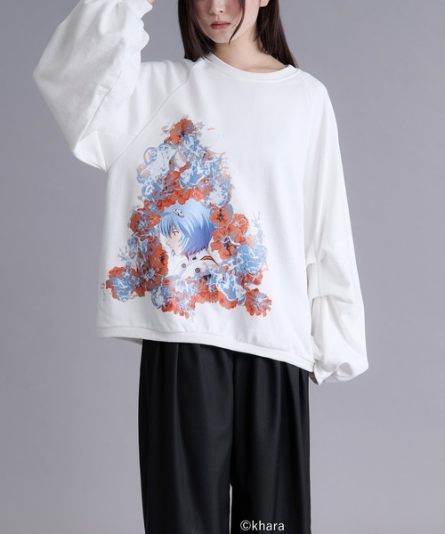 Ellno Loset（エルノロゼット）の「【EVANGELION（エヴァンゲリオン）コラボ】フェイスプリントスウェット（スウェット・メンズ・オフホワイト/ブラック・SMALL/MEDIUM/LARGE）」の4枚目の写真