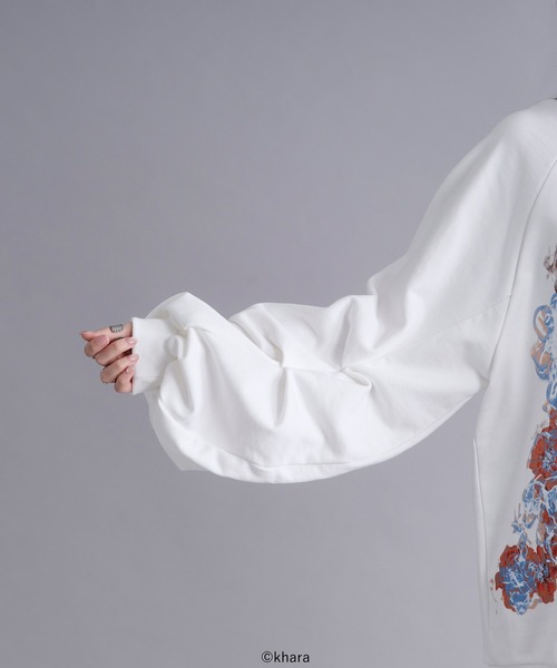 Ellno Loset（エルノロゼット）の「【EVANGELION（エヴァンゲリオン）コラボ】フェイスプリントスウェット（スウェット・メンズ・オフホワイト/ブラック・SMALL/MEDIUM/LARGE）」の6枚目の写真