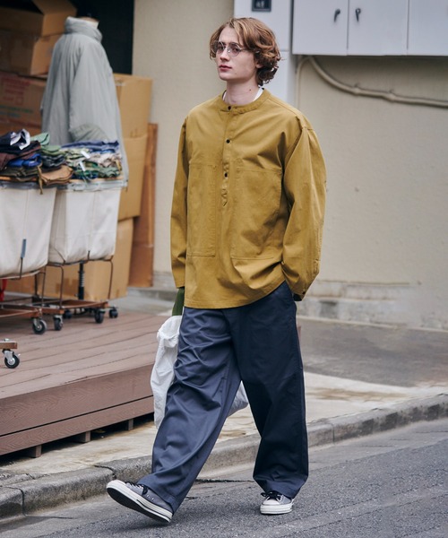 MAISON CLUB（メゾンクラブ）の「【MAISON CLUB】U.S.ARMY バンドカラーデニムプルオーバーシャツ（シャツ/ブラウス・メンズ・ネイビー系1/ネイビー系2/カーキ/ベージュ/ブラック・L/M）」の13枚目の写真