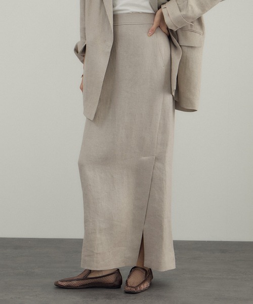SALON adam et rope'(サロン アダム エ ロペ)の「リネンドンゴロススカート/セットアップ対応(スカート・レディース・ベージュ/ブラック・S/M)」の5枚目の写真