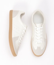 ikka（イッカ）の「ジャーマントレーナー（スニーカー）」