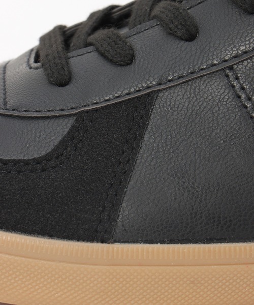 ikka（イッカ）の「ジャーマントレーナー（スニーカー・メンズ・ホワイト/ブラック・M/L/XL）」の10枚目の写真