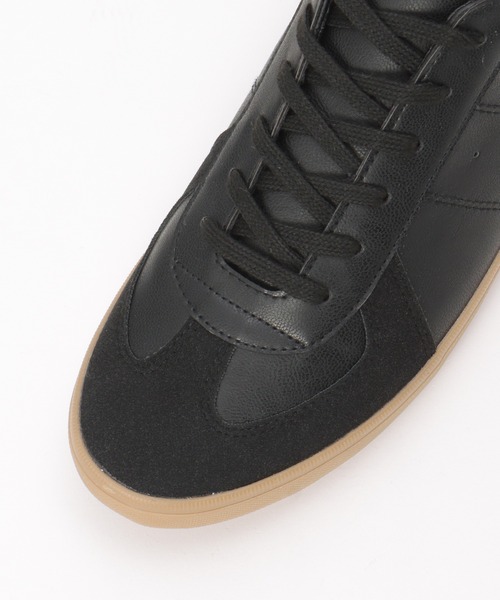 ikka（イッカ）の「ジャーマントレーナー（スニーカー・メンズ・ホワイト/ブラック・M/L/XL）」の7枚目の写真