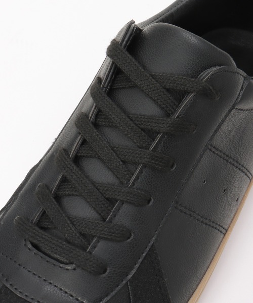 ikka（イッカ）の「ジャーマントレーナー（スニーカー・メンズ・ホワイト/ブラック・M/L/XL）」の8枚目の写真