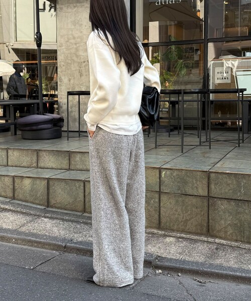 fredy emue（フレディエミュ）の「ブークレーウールイージーパンツ（その他パンツ・レディース・グレー/ブラック・36/38）」の5枚目の写真