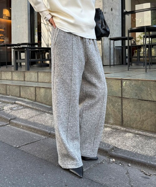 fredy emue（フレディエミュ）の「ブークレーウールイージーパンツ（その他パンツ・レディース・グレー/ブラック・36/38）」の8枚目の写真