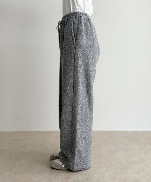 fredy emue（フレディエミュ）の「ブークレーウールイージーパンツ（その他パンツ・レディース・グレー/ブラック・36/38）」の12枚目の写真
