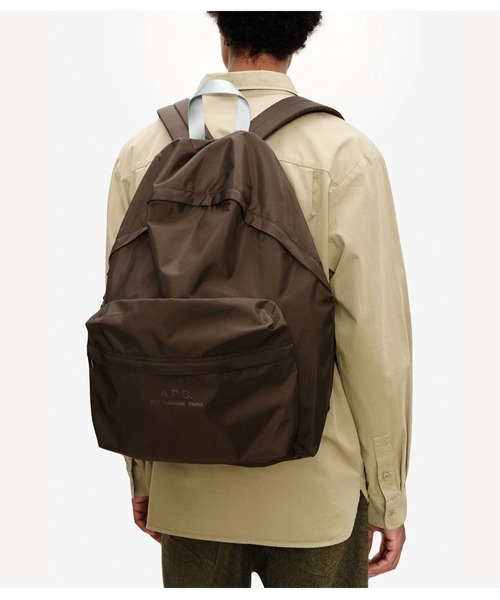 A.P.C.（アーペーセー）の「SAC A DOS BACKSTAGE（バックパック/リュック・メンズ・ブラック/ブラウン・ONESIZE）」の9枚目の写真