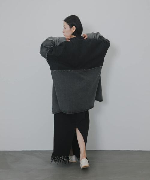 KBF（ケイビーエフ）の「アシメフリンジデニムスカート（スカート・レディース・ブラック/ライトブルー・ONE）」の20枚目の写真