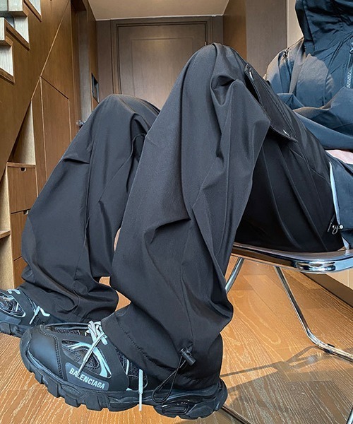 Ressaca(レサーカ)の「ルーズシルエットイージーカーゴパンツ(カーゴパンツ・メンズ・ブラック/チャコール/オフホワイト・M/XL/L)」の8枚目の写真