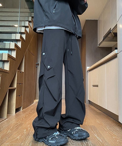 Ressaca(レサーカ)の「ルーズシルエットイージーカーゴパンツ(カーゴパンツ・メンズ・ブラック/チャコール/オフホワイト・M/XL/L)」の6枚目の写真
