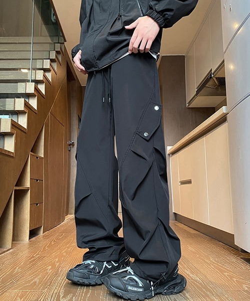 Ressaca(レサーカ)の「ルーズシルエットイージーカーゴパンツ(カーゴパンツ・メンズ・ブラック/チャコール/オフホワイト・M/XL/L)」の5枚目の写真