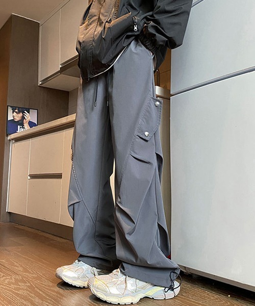 Ressaca(レサーカ)の「ルーズシルエットイージーカーゴパンツ(カーゴパンツ・メンズ・ブラック/チャコール/オフホワイト・M/XL/L)」の10枚目の写真