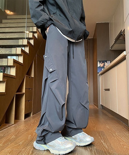 Ressaca(レサーカ)の「ルーズシルエットイージーカーゴパンツ(カーゴパンツ・メンズ・ブラック/チャコール/オフホワイト・M/XL/L)」の11枚目の写真