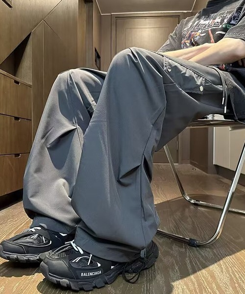 Ressaca(レサーカ)の「ルーズシルエットイージーカーゴパンツ(カーゴパンツ・メンズ・ブラック/チャコール/オフホワイト・M/XL/L)」の12枚目の写真