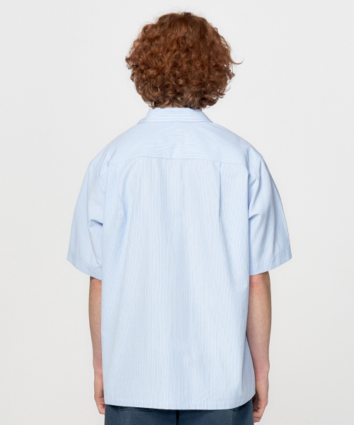 HONGWOOSUNG(ホンウソン)の「Pinstripe Seersucker Shirt_Sky Blue(シャツ/ブラウス・メンズ・その他・S/M/L)」の4枚目の写真