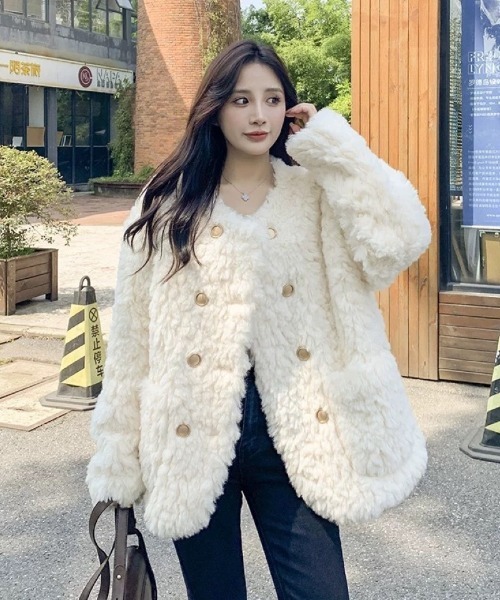 V12 レディース 0アウター 美品 もこもこ ノーカラーフェイクファージャケット（ノーカラージャケット